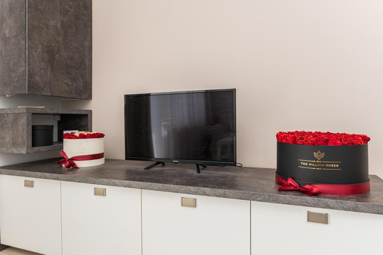 Apartament Belles Roses Brasov Lägenhet Exteriör bild